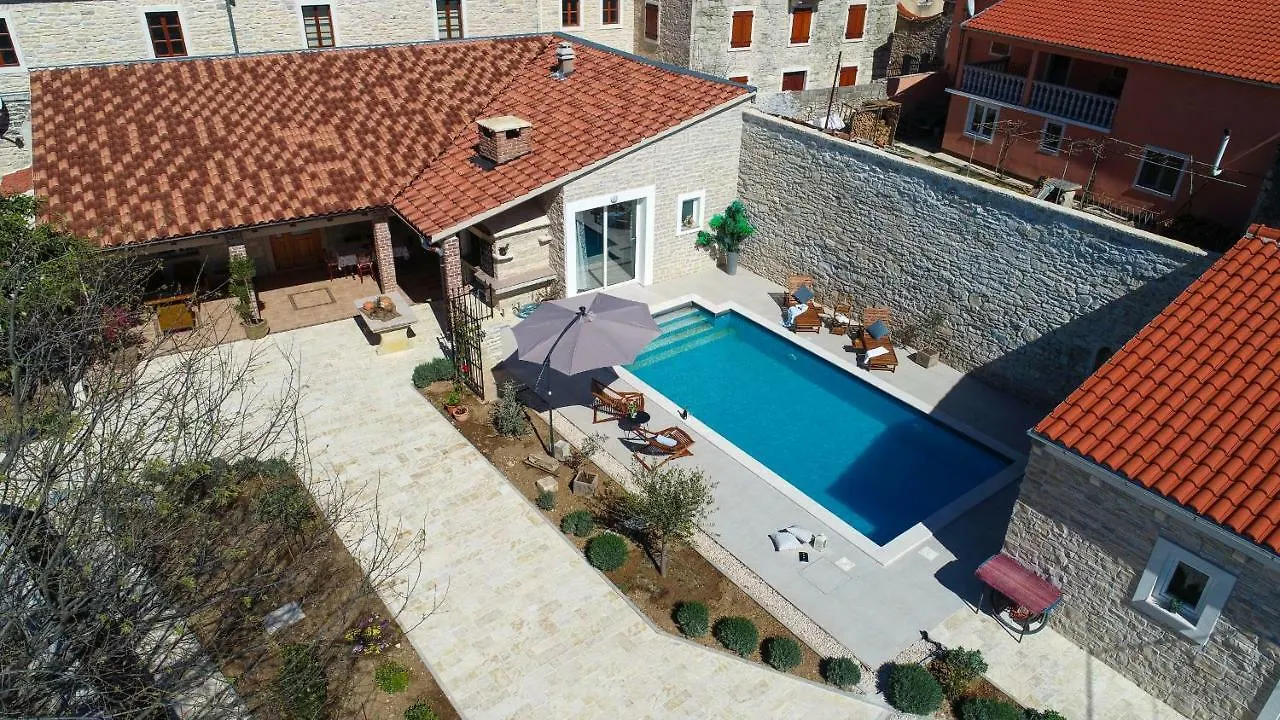 Villa Granar Zadarvillas Smilcic