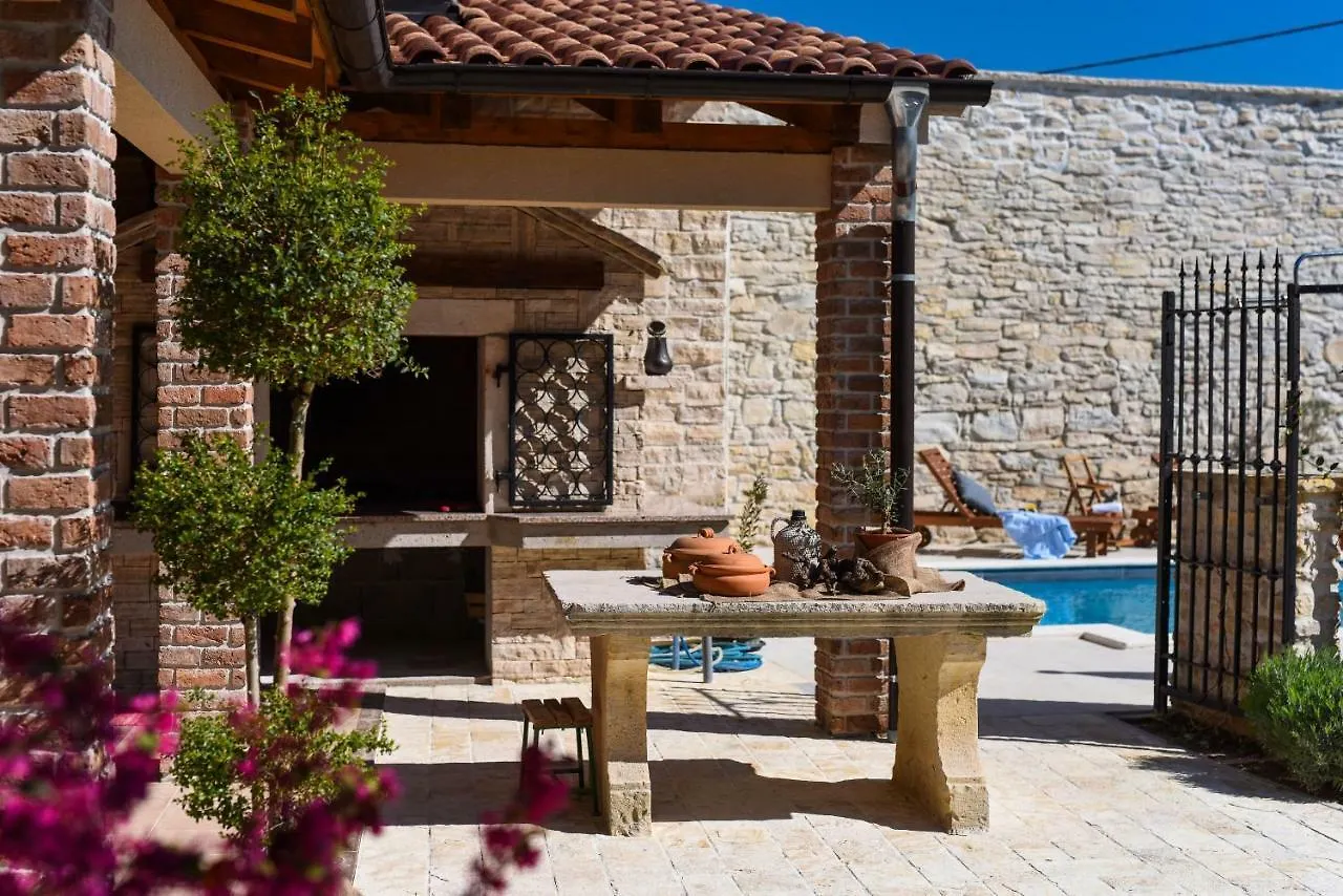 Villa Granar Zadarvillas Smilcic Croatia