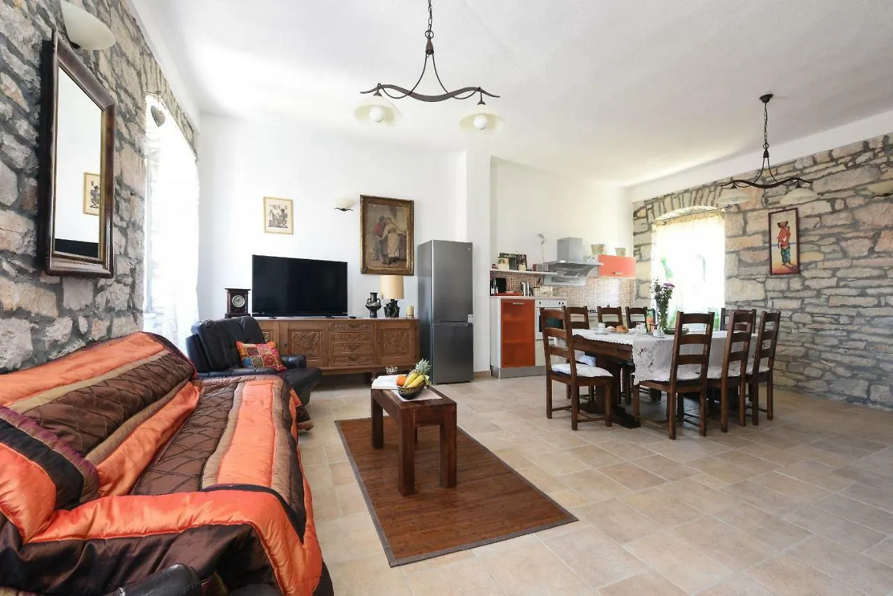 Villa Granar Zadarvillas Smilcic Croatia